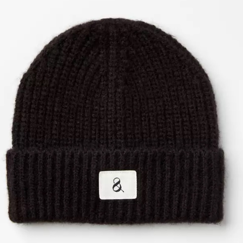 Lou & Grey ribbed beanie